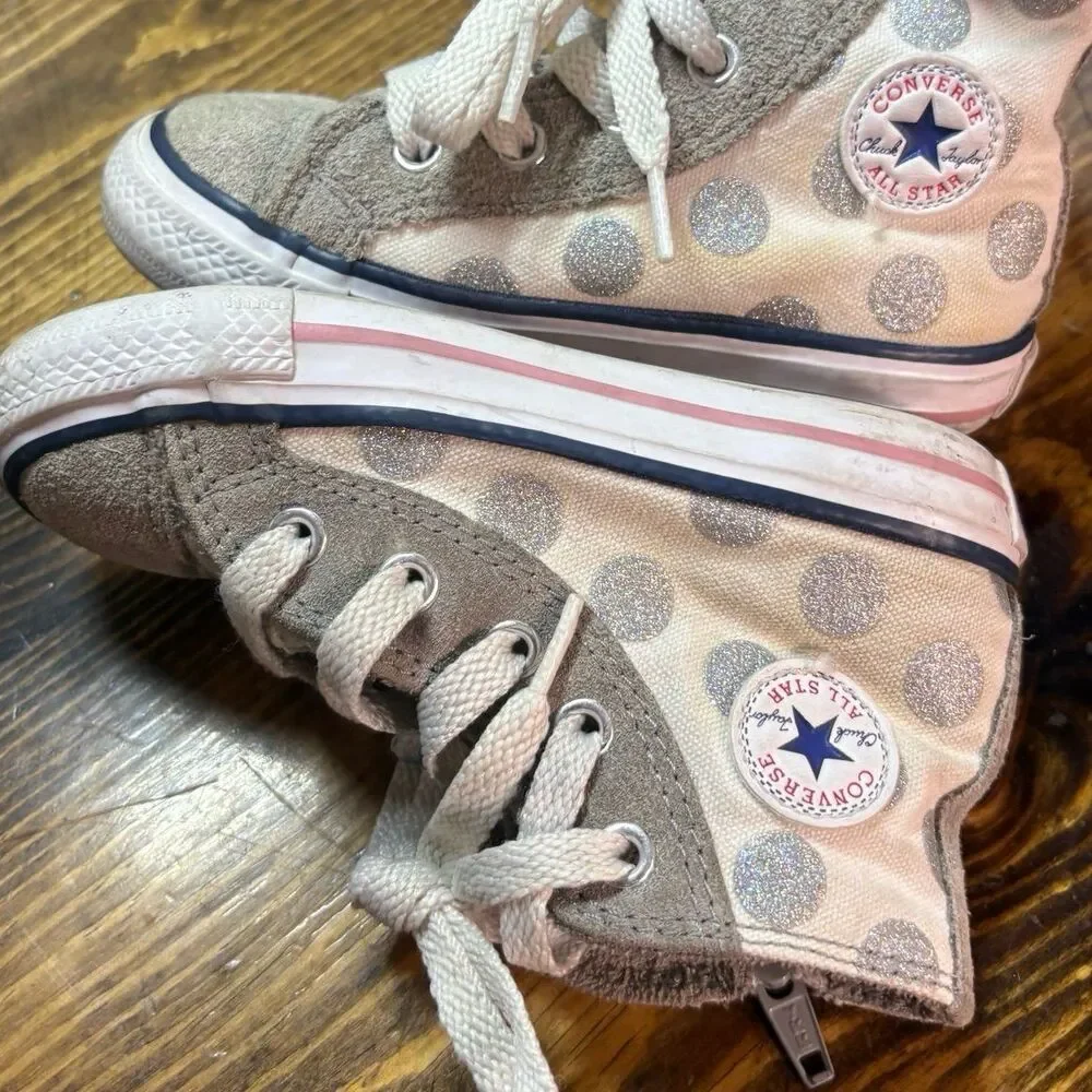 Converse Gray And White Polka Dot Sneakers Size‎ 7